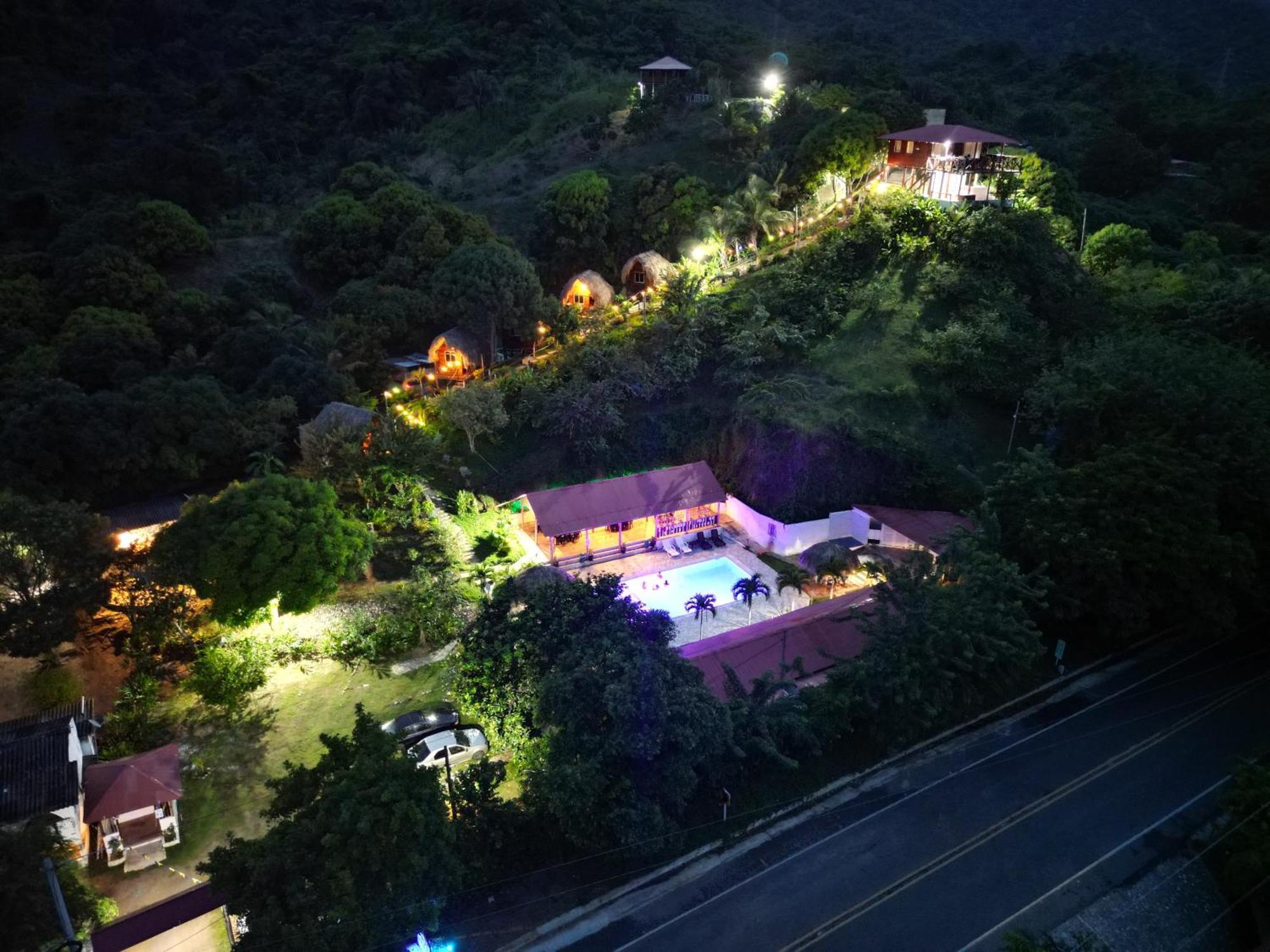 Cabañas Orlando y Más Na' Tayrona El Zaino Esterno foto